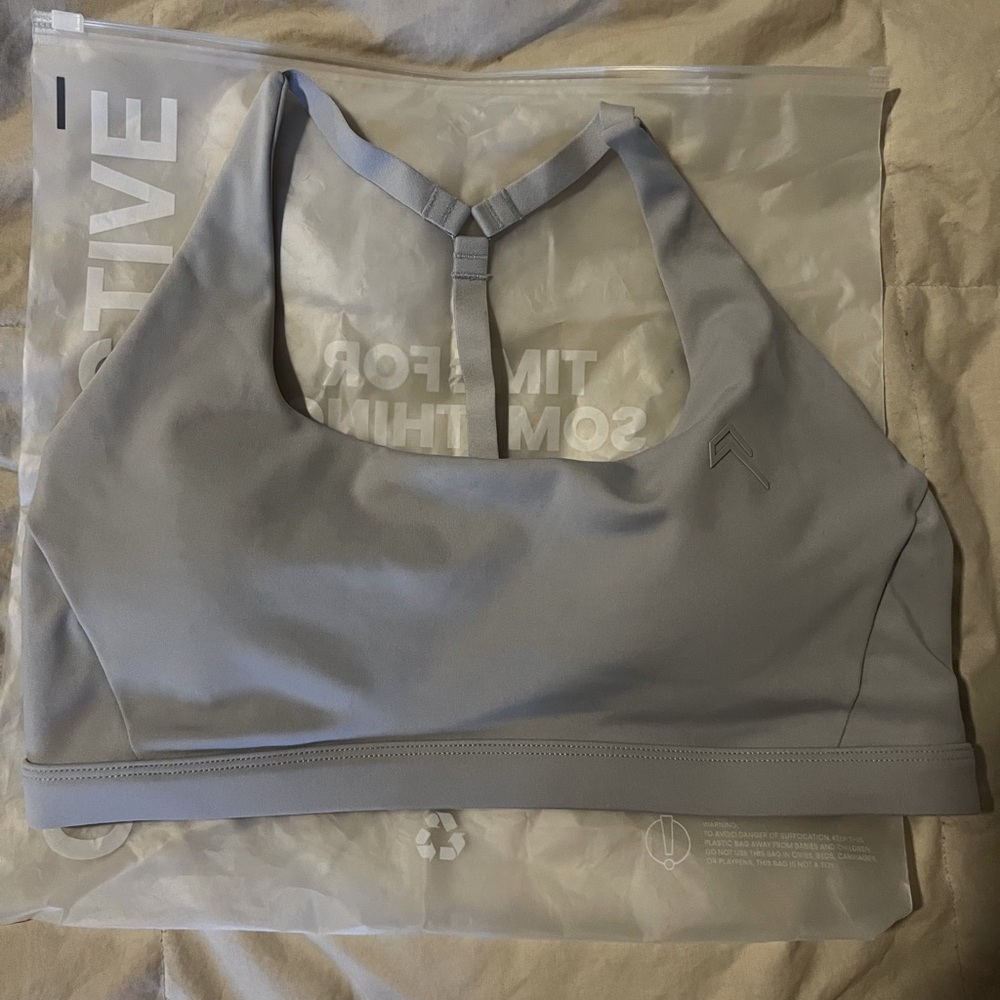 One active sports bra
